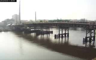 114001_895526801.jpg