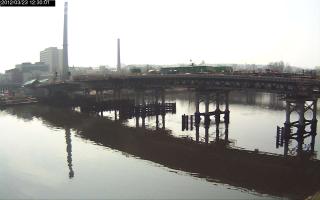 123001_447036005.jpg