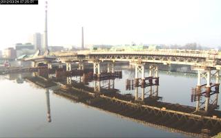 072501_610375078.jpg