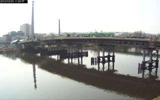 112401_716043584.jpg