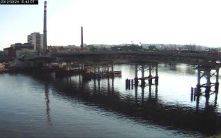 154301_779570690.jpg