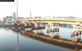 073001_723947364.jpg
