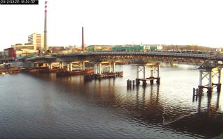 185002_084714378.jpg