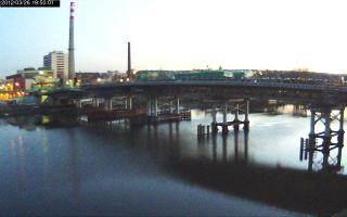 195001_947659510.jpg