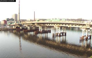 075401_875074435.jpg