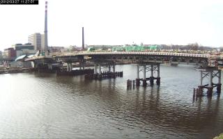 112701_406700666.jpg