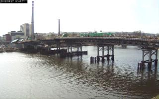 124001_796359084.jpg