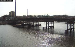 142501_824126101.jpg