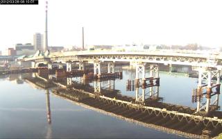 081001_766463059.jpg
