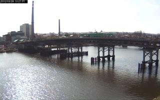 132701_833774968.jpg