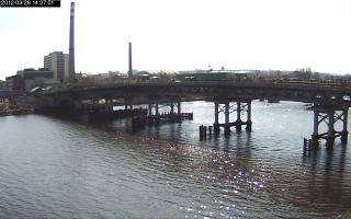 142701_824367782.jpg