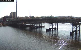 145801_985579978.jpg
