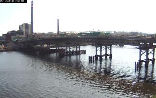 153401_810655466.jpg