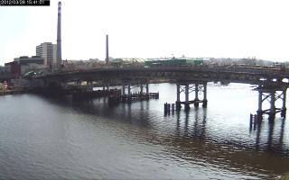154101_519910246.jpg