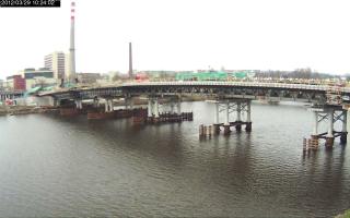 102402_078681305.jpg