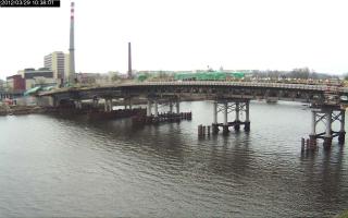 103801_961353358.jpg