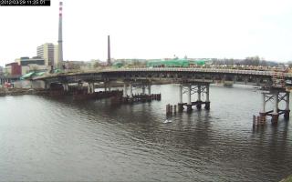112501_797046246.jpg