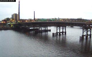 194001_875159963.jpg