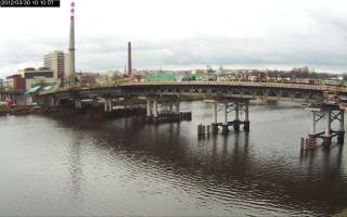 101001_669363125.jpg