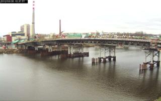 103701_300398236.jpg