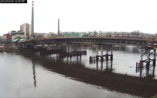 124002_124391356.jpg