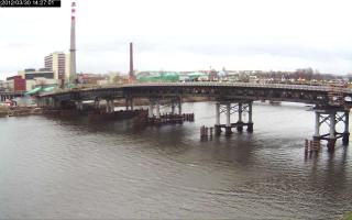 142701_781449244.jpg