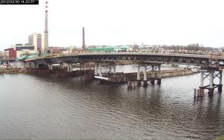 143301_788989326.jpg