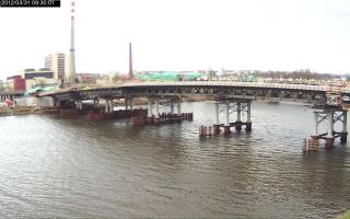 093001_950682561.jpg