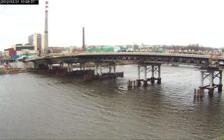 105801_649303420.jpg