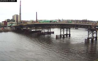 114501_932006723.jpg