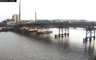 174301_402971184.jpg