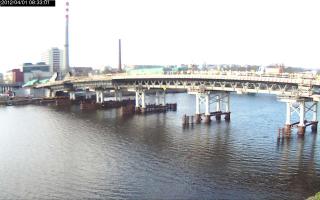 083301_197701976.jpg