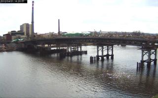 142001_852098383.jpg