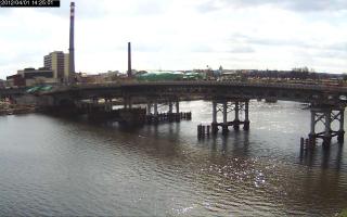 142501_978338303.jpg