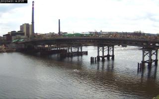 143701_899067245.jpg