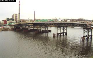 103001_796380320.jpg