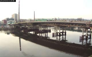 073002_359719491.jpg