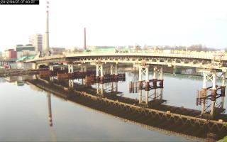 074001_880381406.jpg