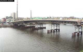 102501_975578329.jpg