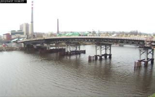 105801_409075367.jpg