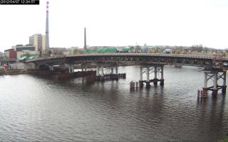 122401_913450235.jpg