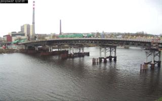125701_194080283.jpg