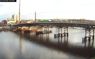 184301_600060850.jpg