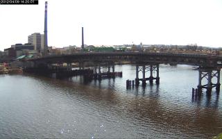 142001_950224751.jpg
