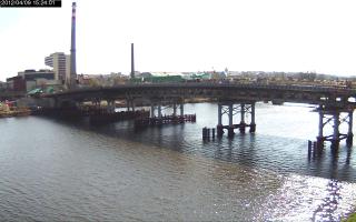 152401_765555924.jpg