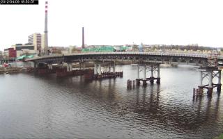 185001_370375304.jpg