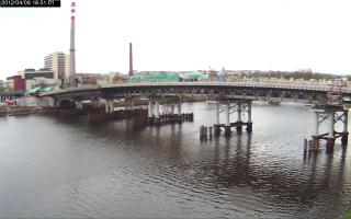 185101_428537024.jpg