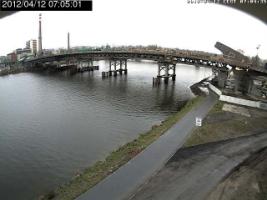 070501_813375538.jpg