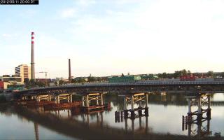 200001_884769104.jpg