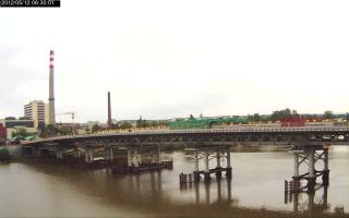 063001_457887752.jpg